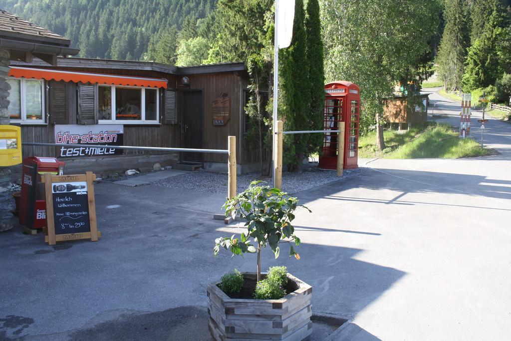 Sporti Gruesch Exterior photo